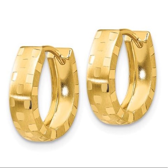 14K Yellow Gold Checker Huggie Hoop Earrings
